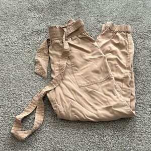 ABERCROMBIE AND FITCH KHAKI PANTS WITH TIE